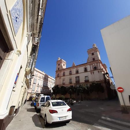 Apartmán Atico Banos Del Carmen Cádiz Exteriér fotografie