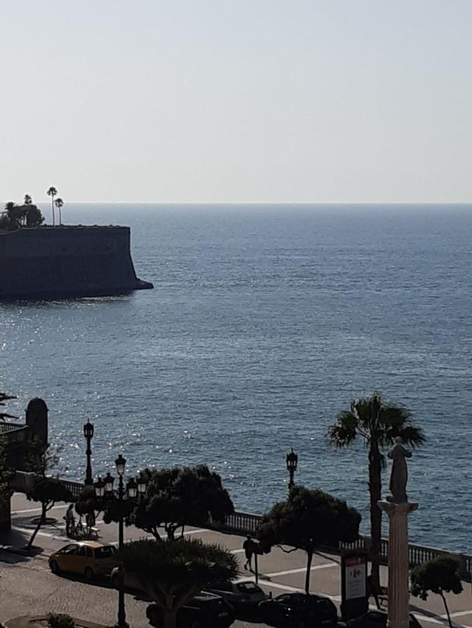 Apartmán Atico Banos Del Carmen Cádiz Exteriér fotografie